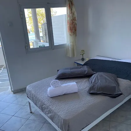 Holiday home Poseidon Street νεα μεσαγγαλα γκαρσονιέρα 1 *